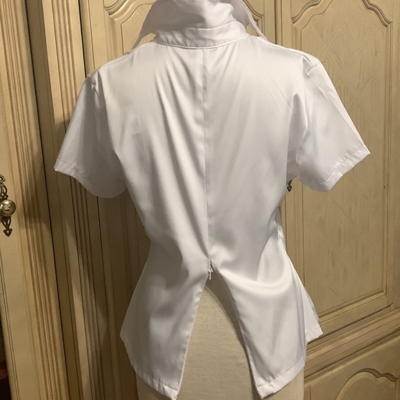 Gorgeous white top made in South America - Picture 5 of 10